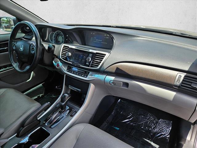 Used 2014 Honda Accord EX-L image 17