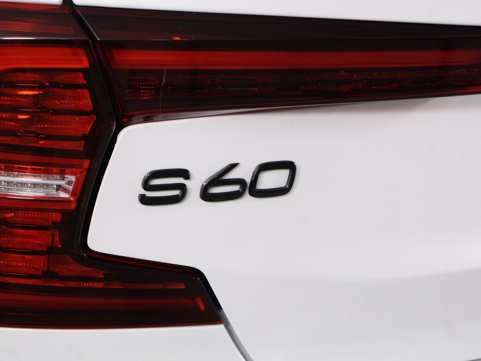 Certified 2023 Volvo S60 B5 Plus w/ Climate Package FWD image 19