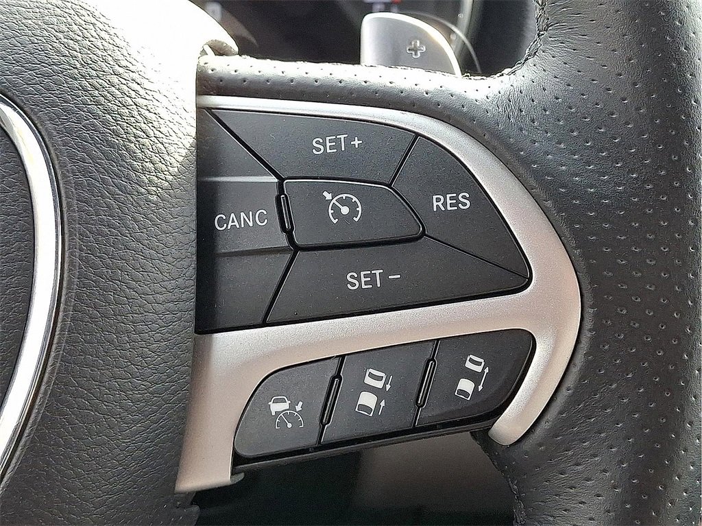 Used 2014 Dodge Durango R/T w/ Technology Group image 25