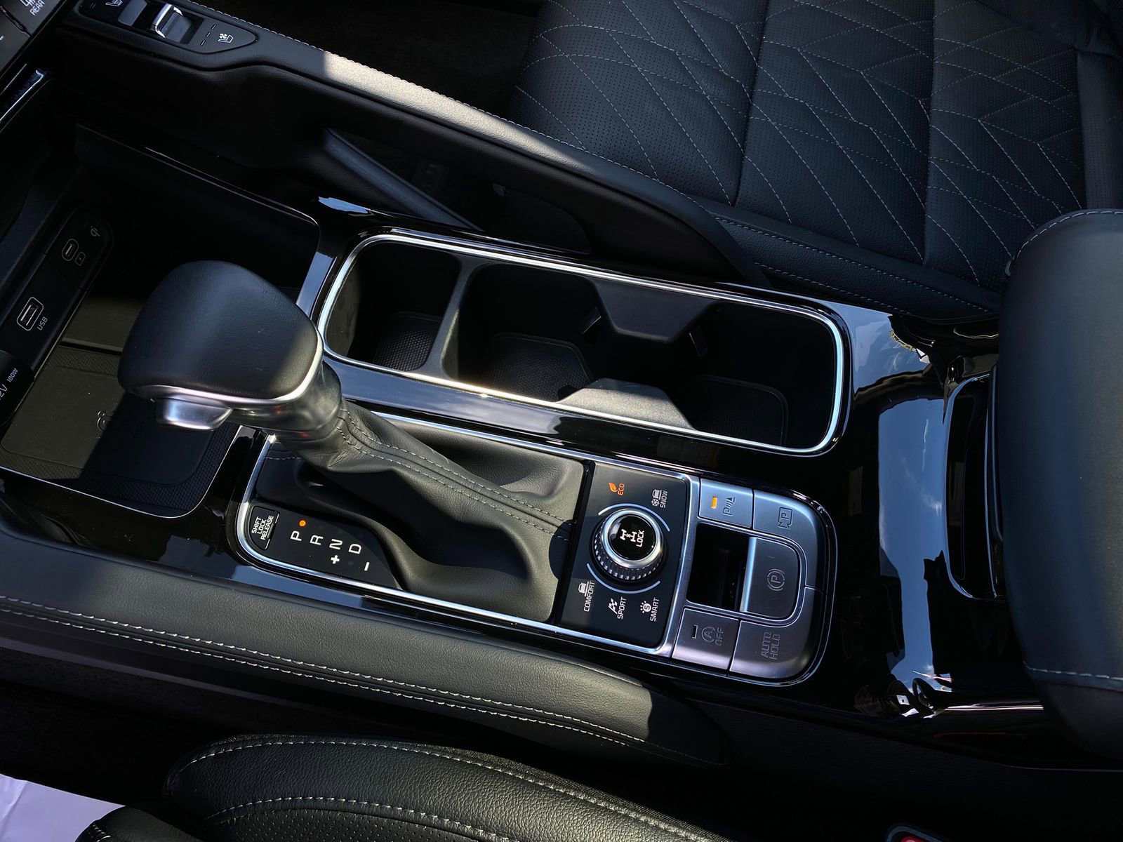 Used 2025 Kia Telluride SX X-Line AWD/4WD image 19