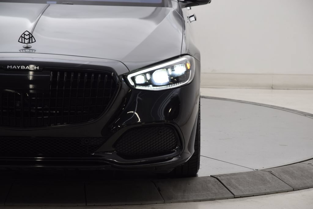 Used 2021 Mercedes-Benz Maybach S 580 4MATIC image 10