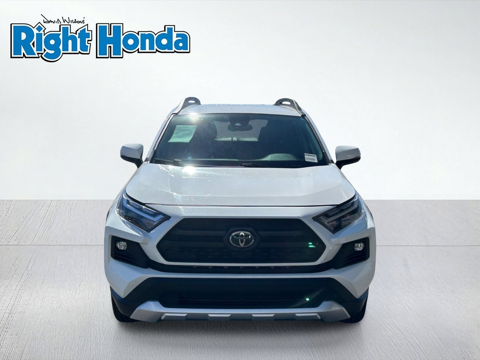 Used 2024 Toyota RAV4 Adventure AWD/4WD image 9