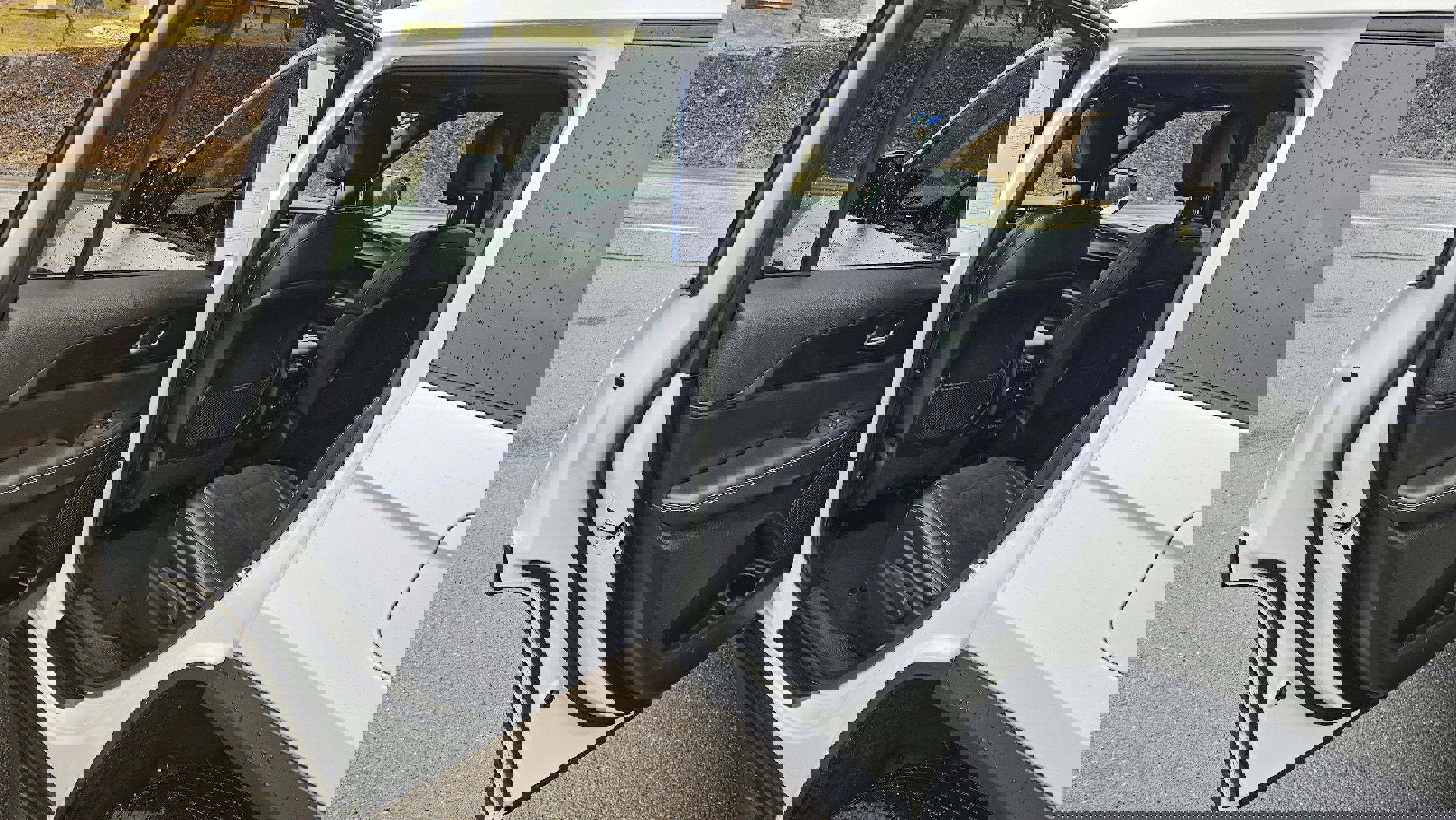 Used 2023 Jeep Grand Cherokee L Laredo image 23