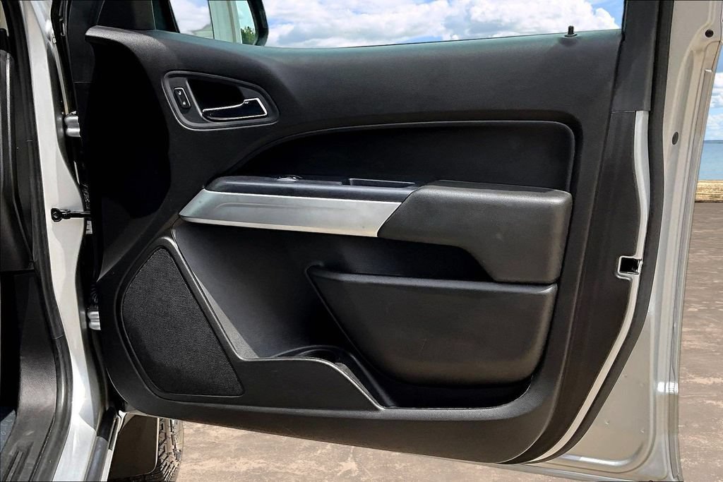 Used 2018 Chevrolet Colorado LT w/ LT Convenience Package RWD image 31
