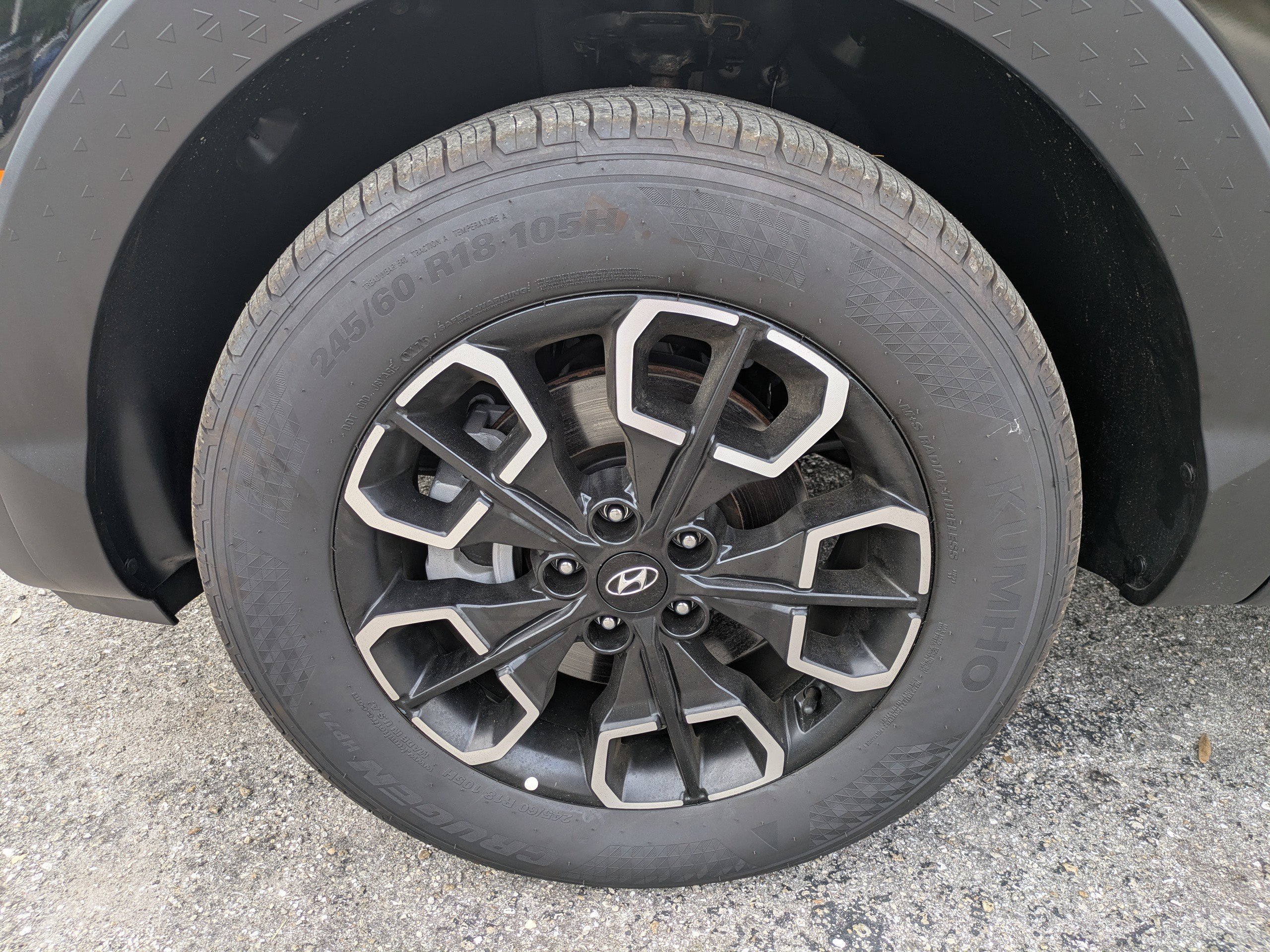 Used 2024 Hyundai Santa Cruz SE image 11