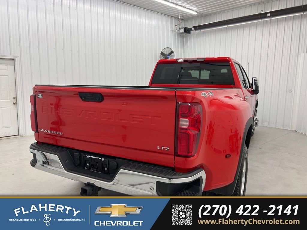 Used 2024 Chevrolet Silverado 3500 LTZ w/ LTZ Plus Package image 3