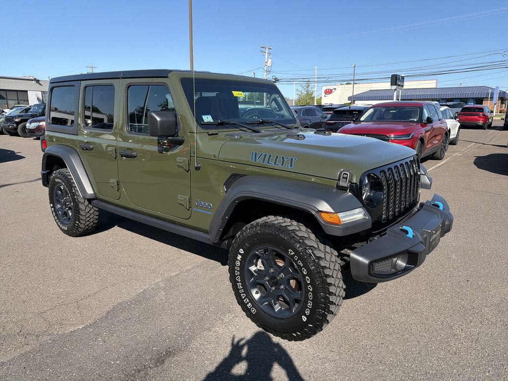 Used 2023 Jeep Wrangler Unlimited w/ Cold Weather Group AWD/4WD image 8