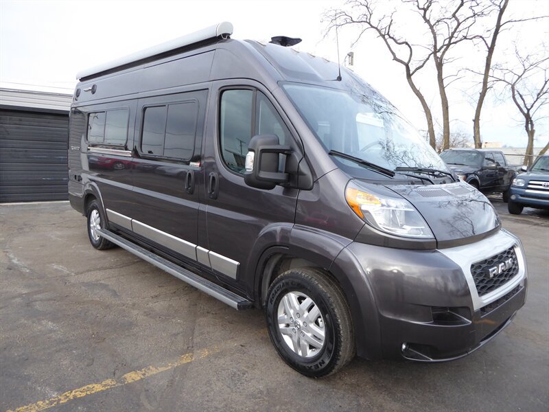 Used 2017 RAM ProMaster 3500 w/ Premium Appearance Group FWD image 1