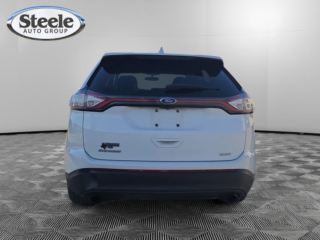 Used 2015 Ford Edge SE image 4