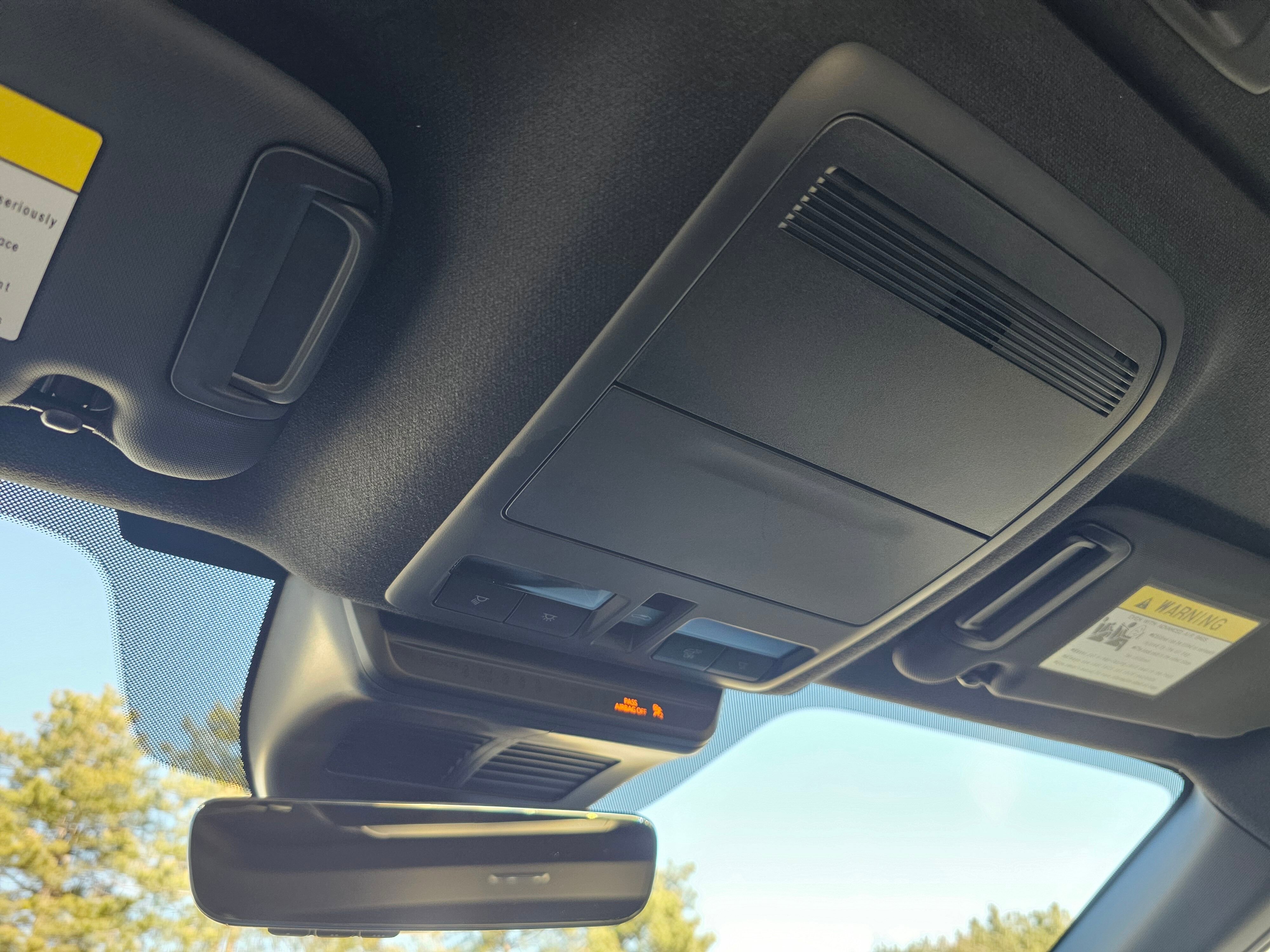 Used 2025 MAZDA MAZDA3 Hatchback w/Premium Plus Pkg image 61