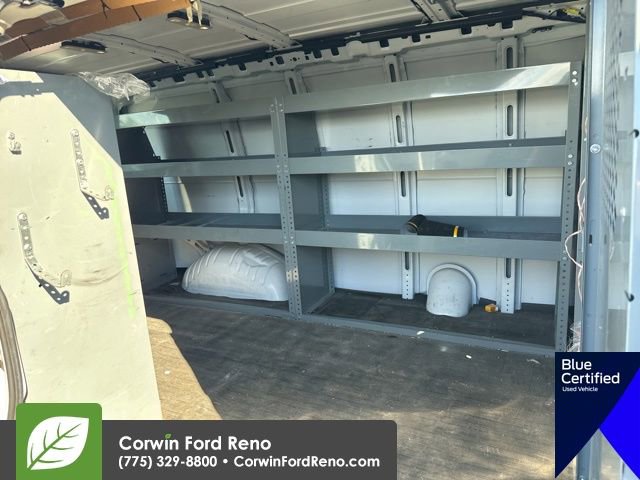 Used 2017 GMC Savana 2500 RWD image 12