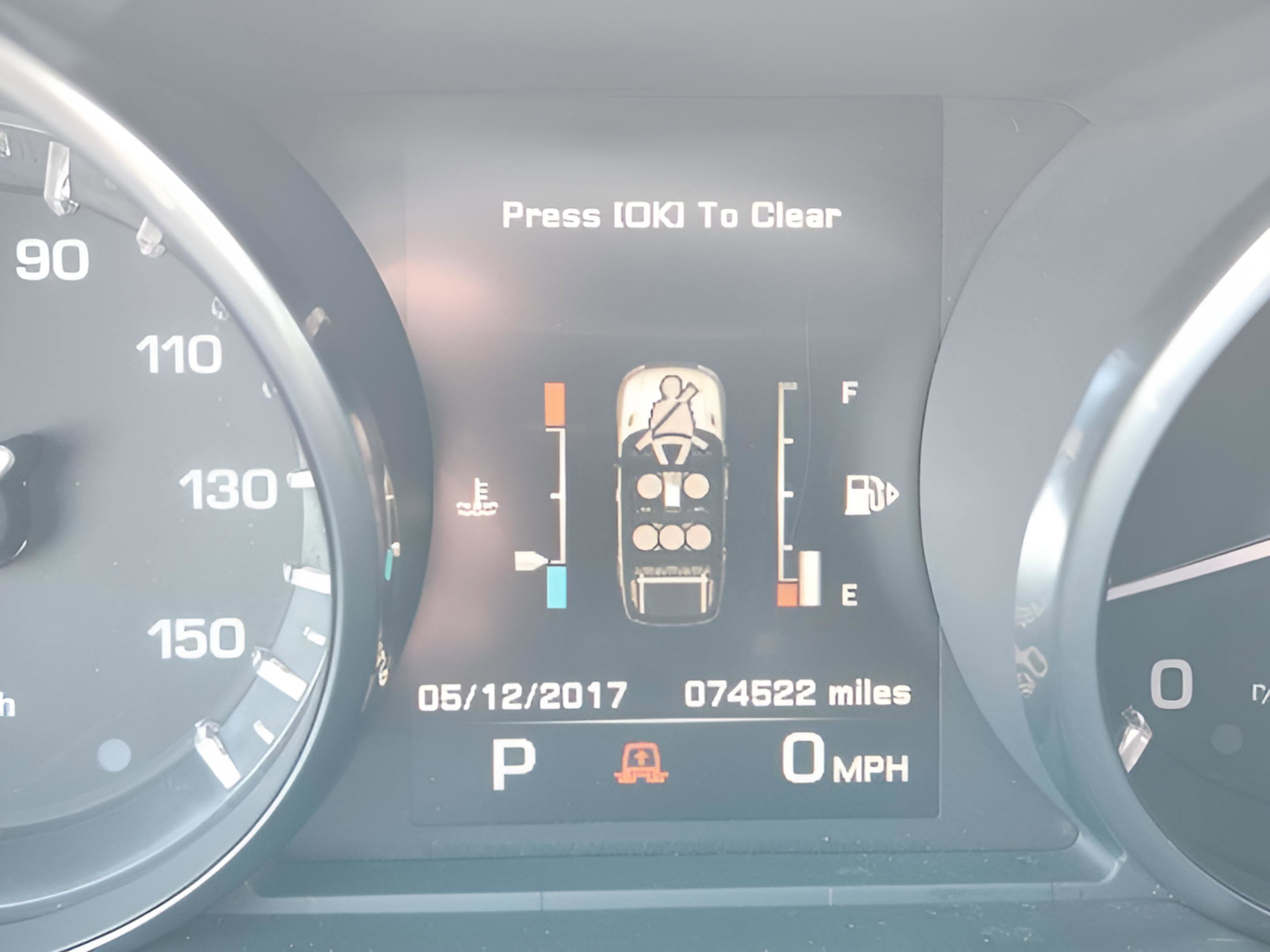 Used 2015 Land Rover Range Rover Sport HSE image 10