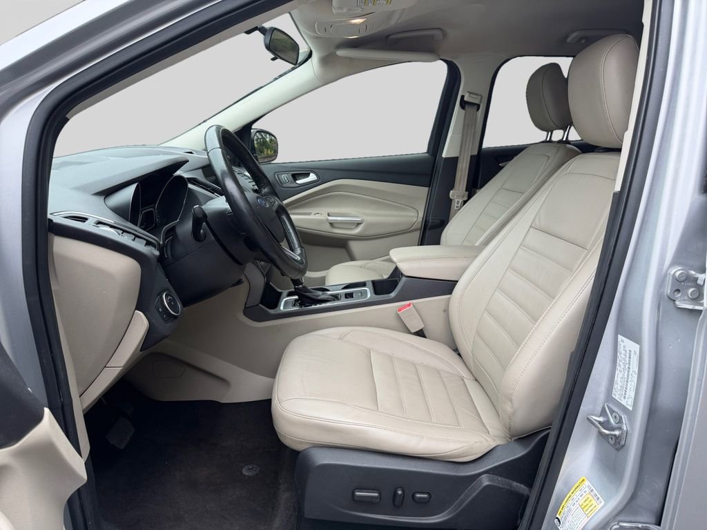 Used 2018 Ford Escape SEL FWD image 15
