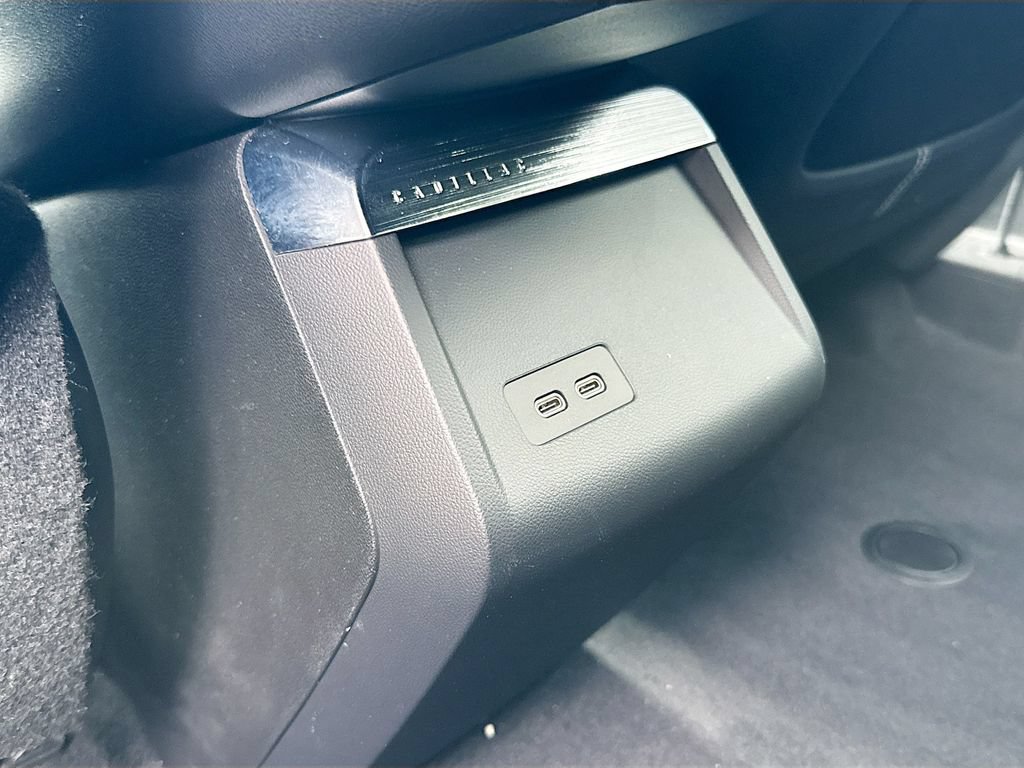Used 2024 Cadillac Lyriq Tech RWD image 26