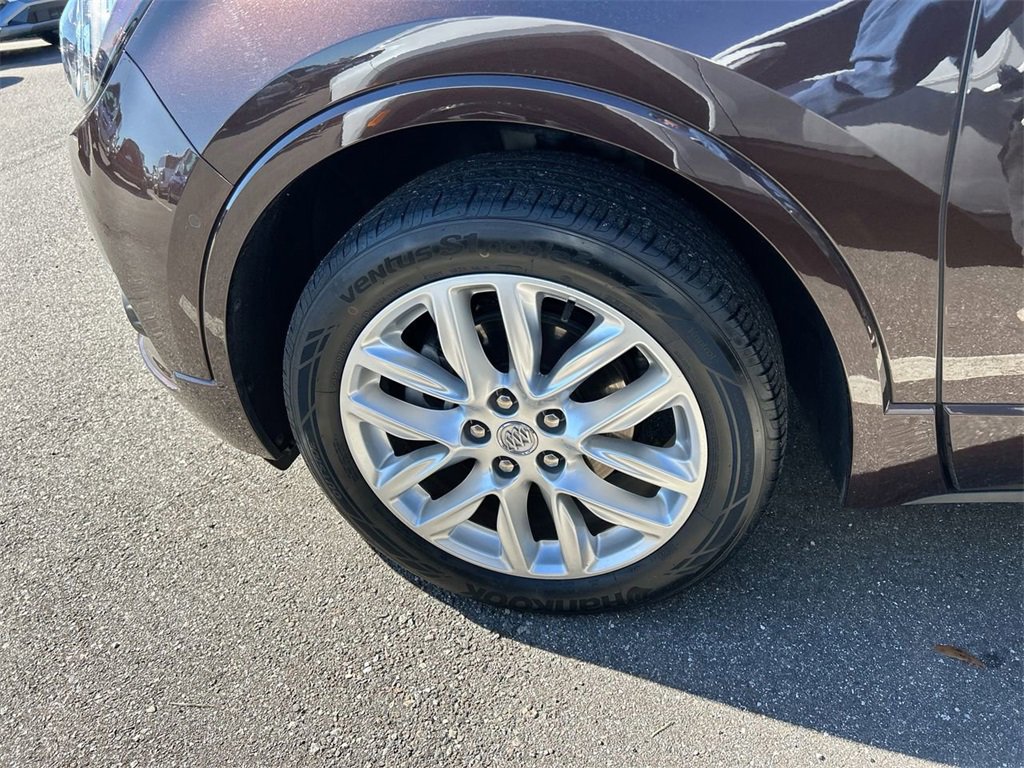 Used 2020 Buick Envision Premium w/ Driver Confidence Package image 35