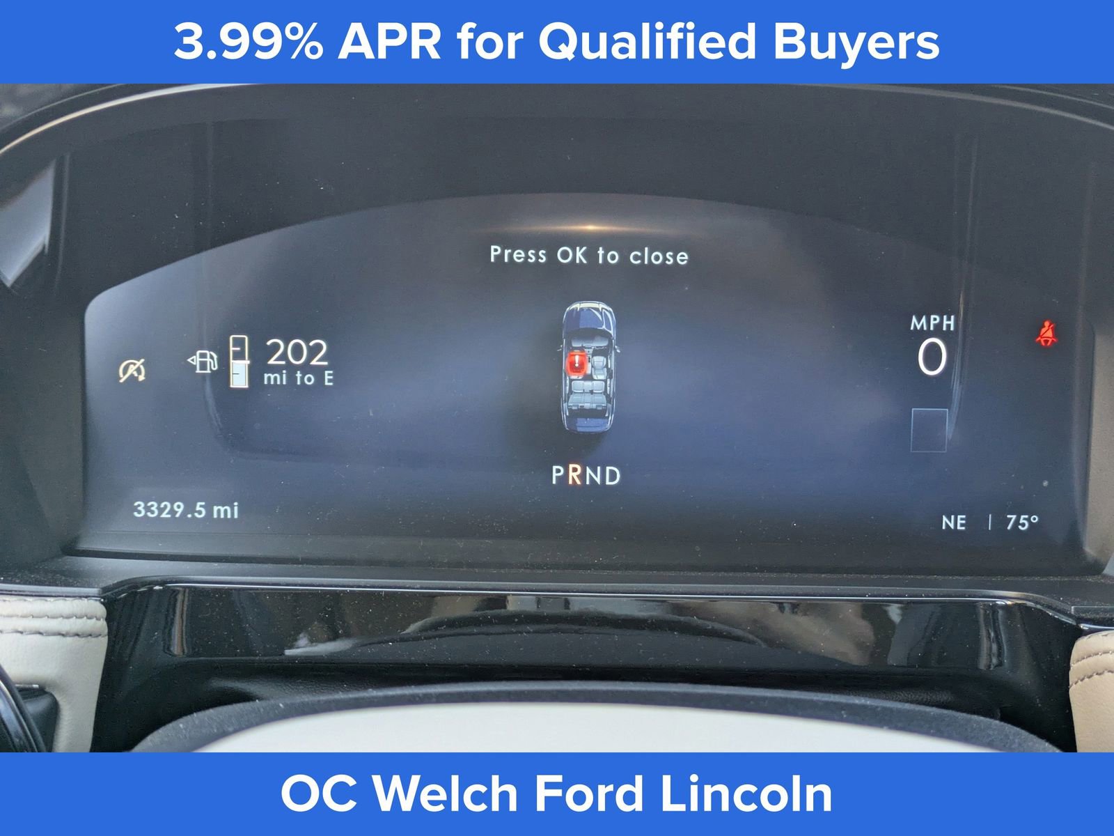 Used 2025 Lincoln Corsair FWD w/ Equipment Group 101A image 30