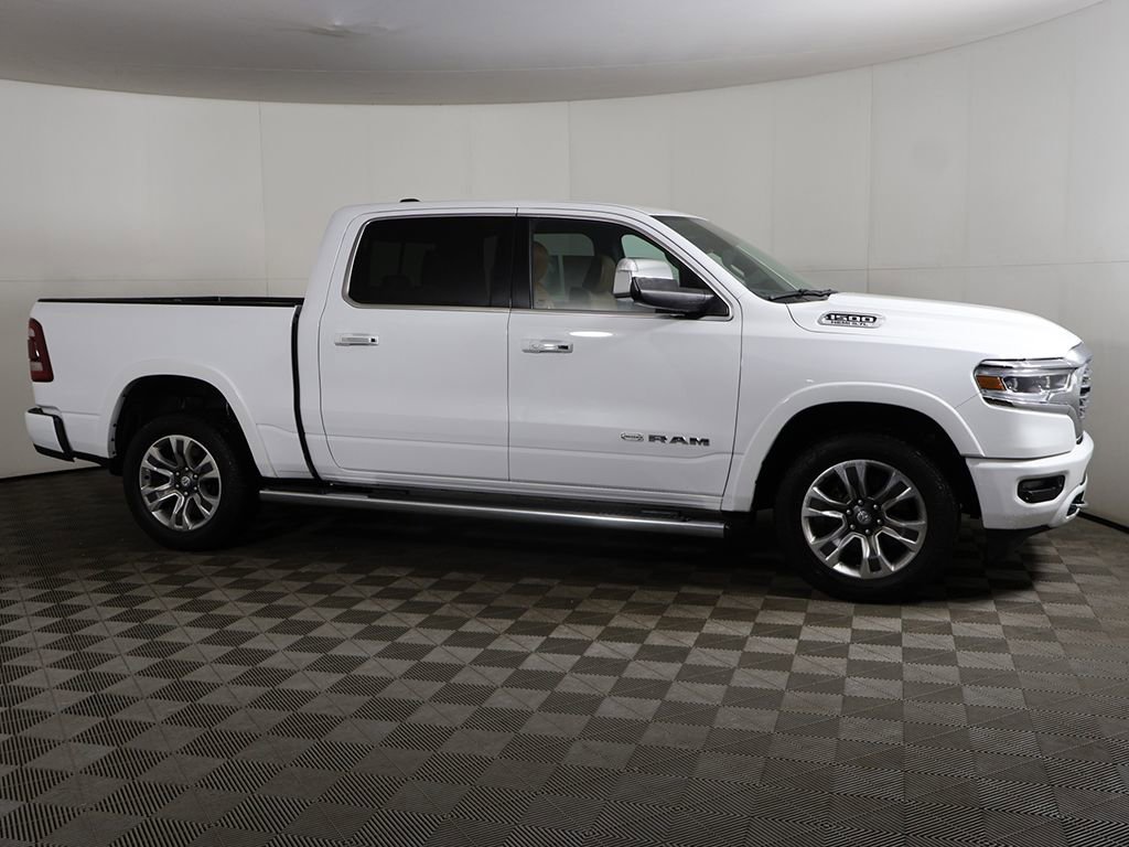 Used 2022 RAM 1500 Limited w/ Body-Colour Bumper Group AWD/4WD image 13