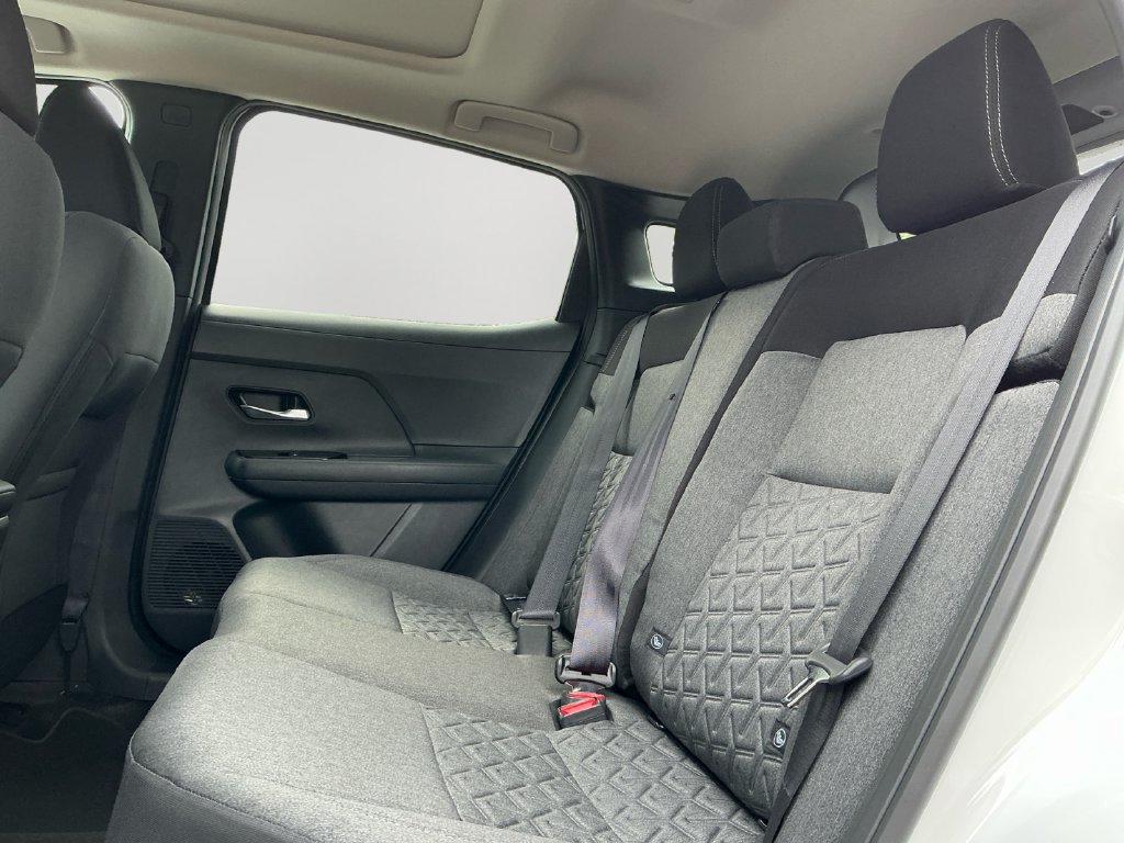 New 2027 Nissan Kicks SV w/ SV Premium Package AWD/4WD image 15