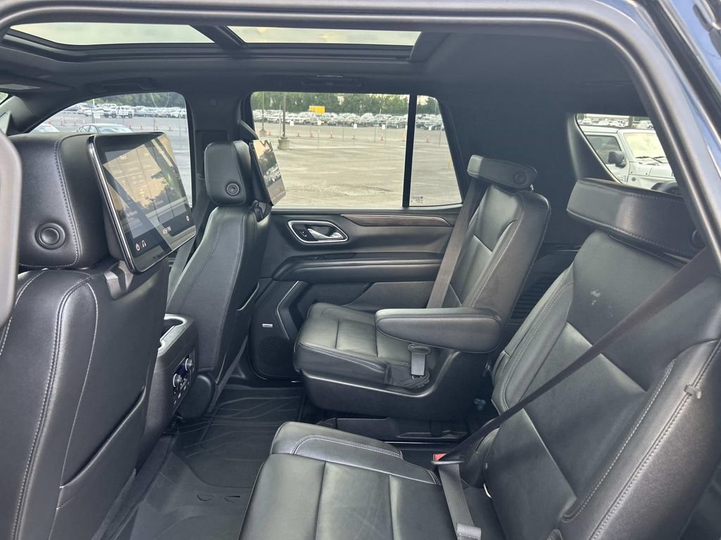Used 2021 Chevrolet Tahoe Z71 w/ Z71 Signature Package AWD/4WD image 26