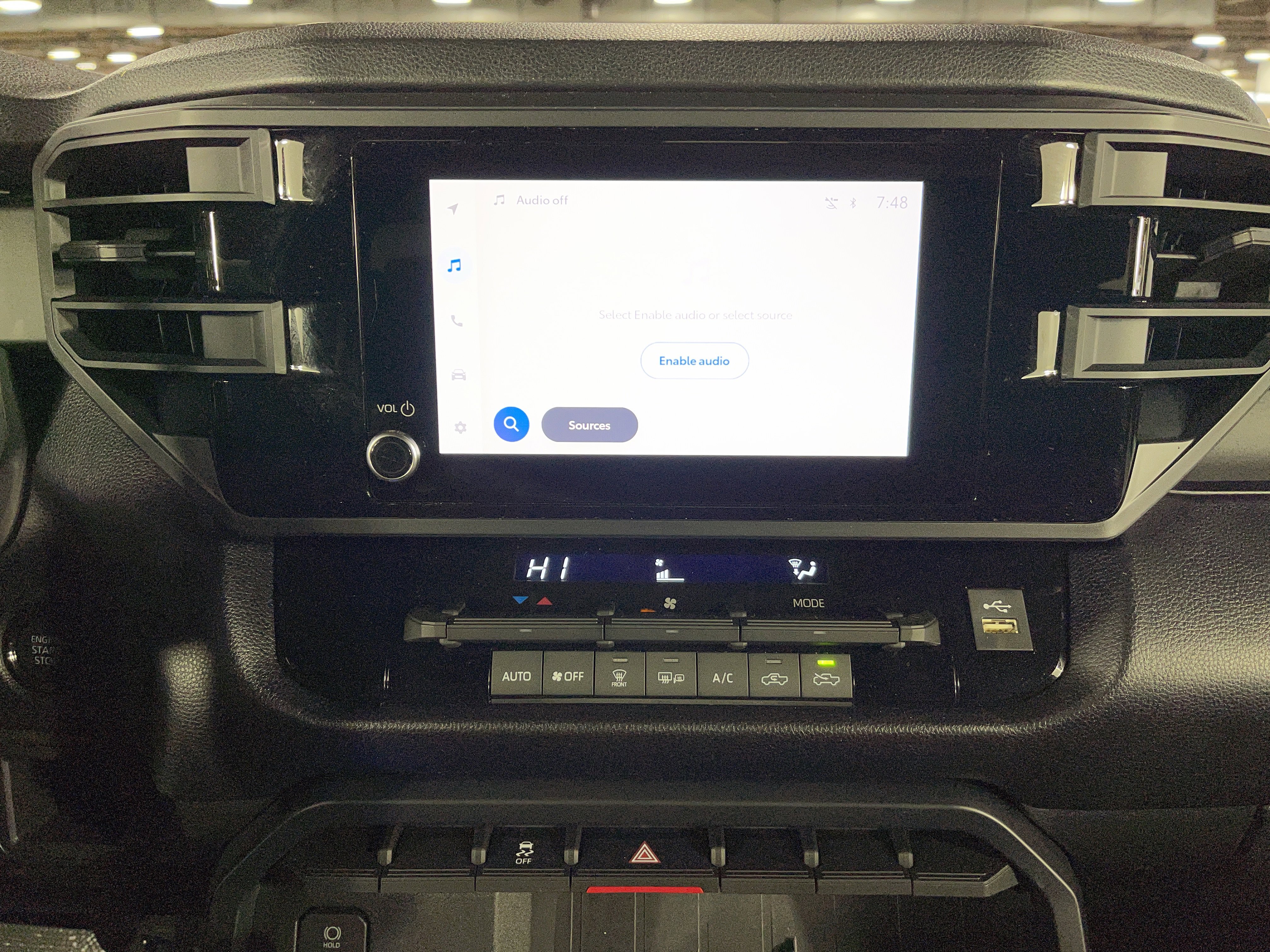 Used 2025 Toyota Tundra SR w/ SR Tow Package image 22