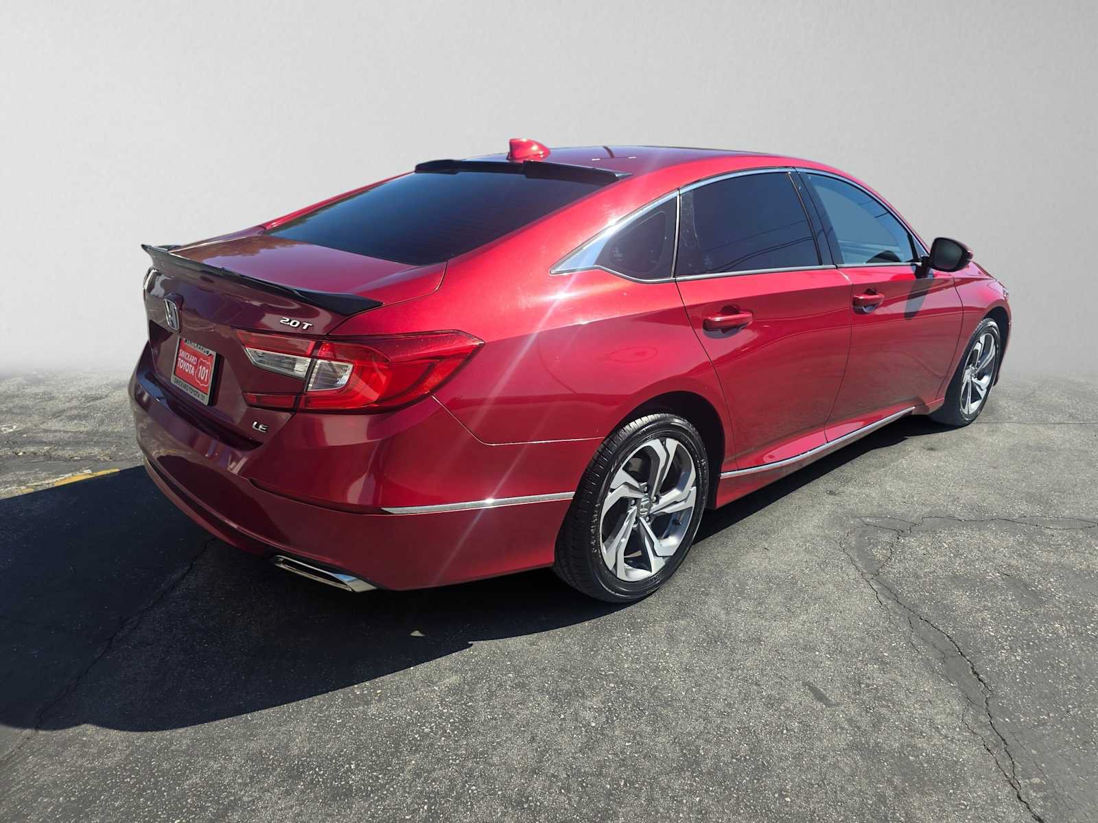 Used 2018 Honda Accord EX-L image 3