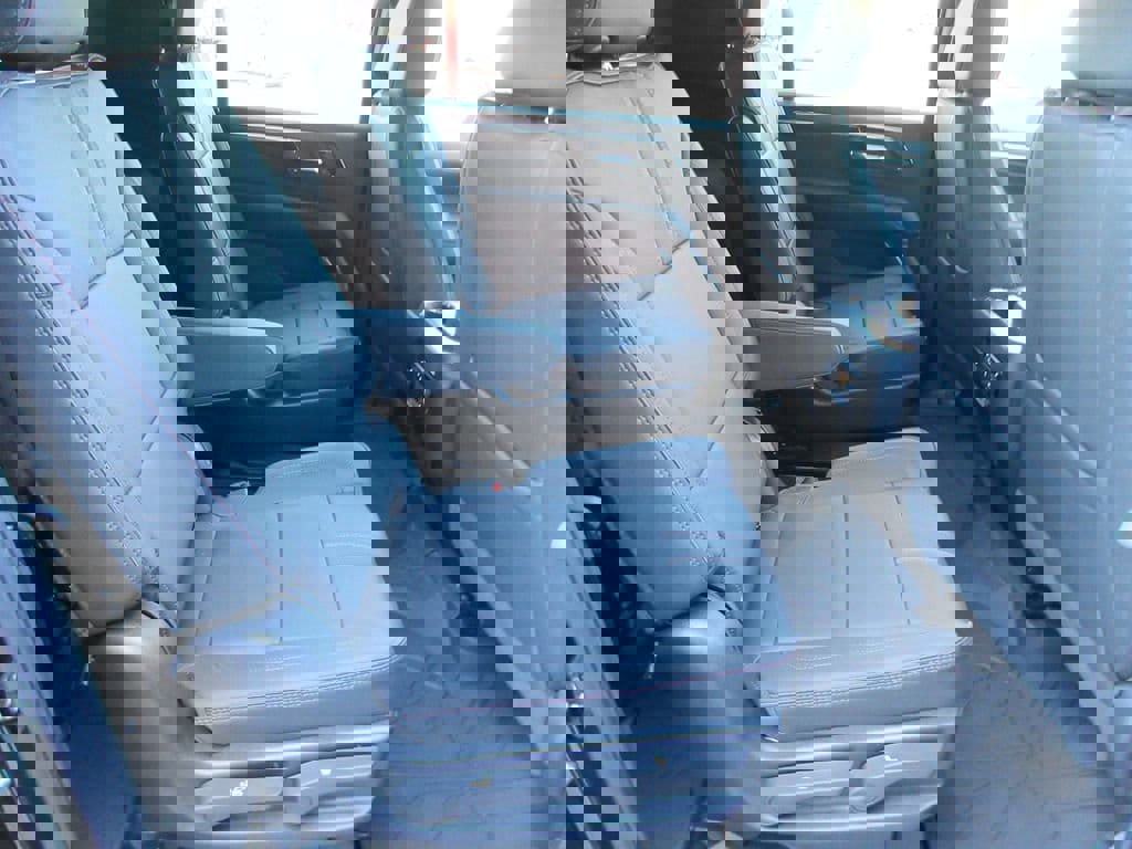 New 2026 Chevrolet Suburban RST image 19