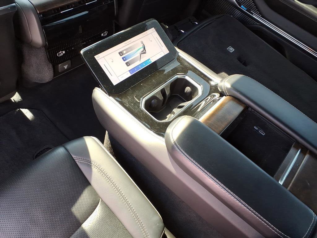 Used 2022 Jeep Grand Wagoneer Series II w/ Convenience Group III image 14