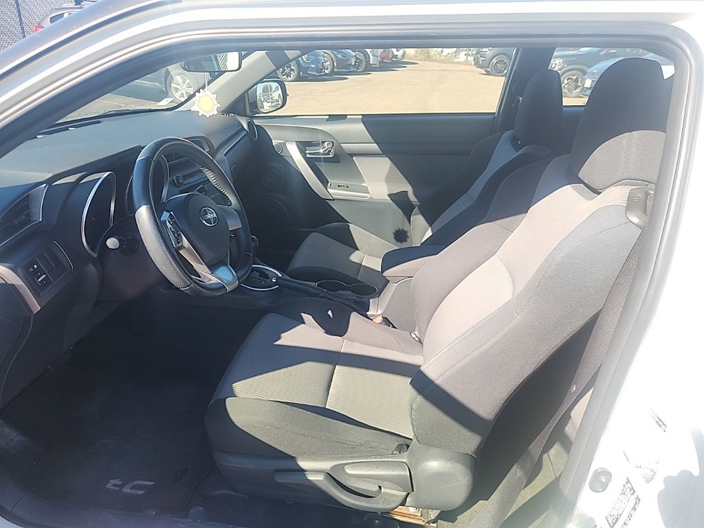 Used 2016 Scion tC FWD image 19