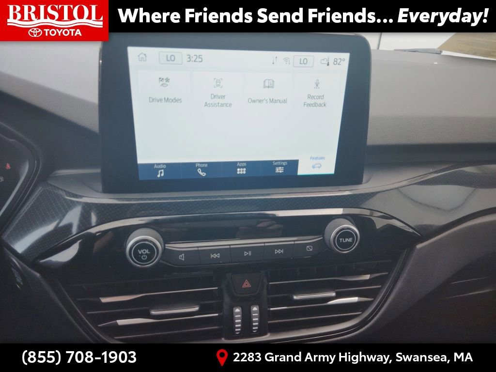 Used 2025 Ford Escape ST-Line image 21