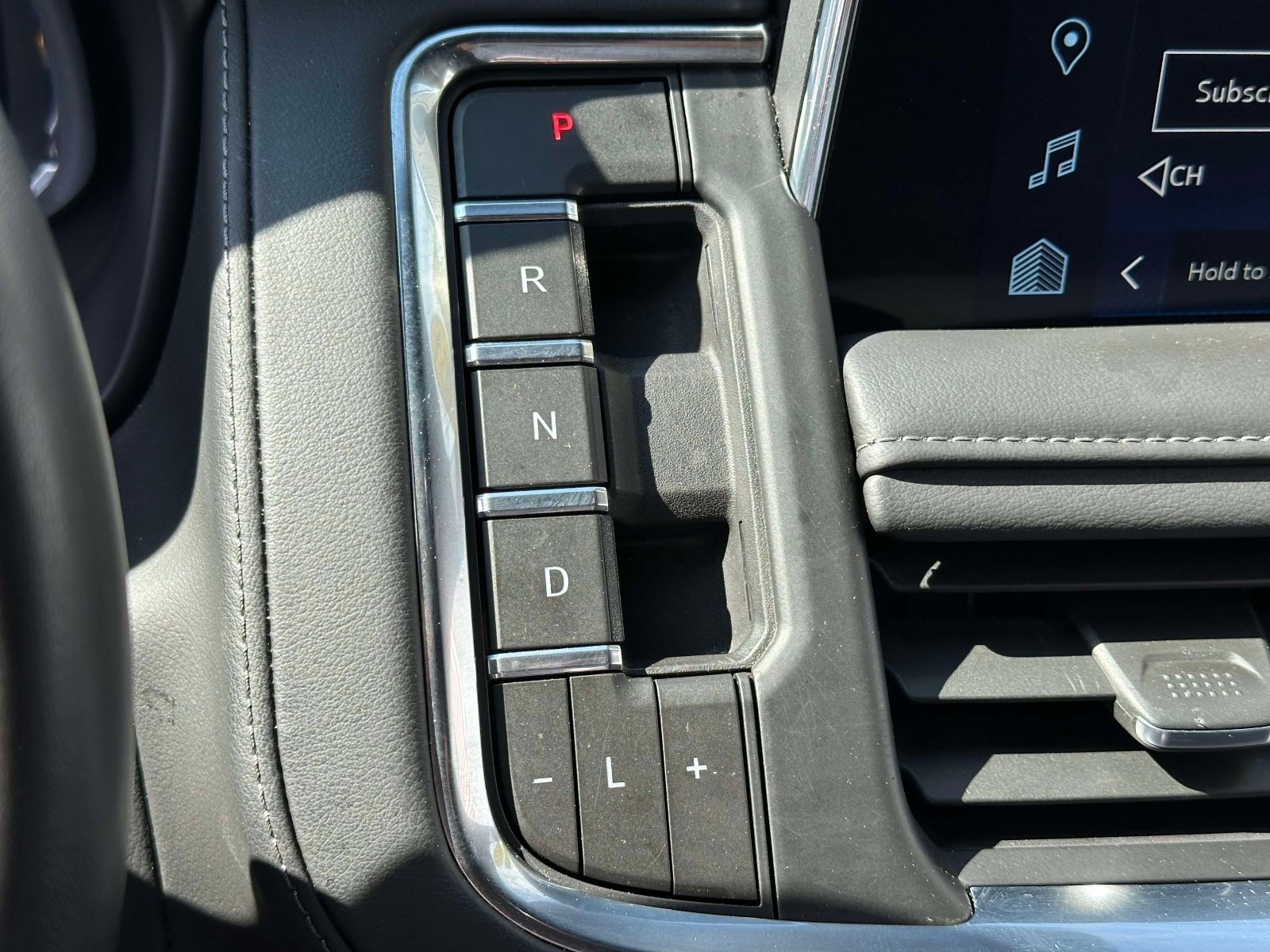 Used 2024 Chevrolet Tahoe LT AWD/4WD image 27