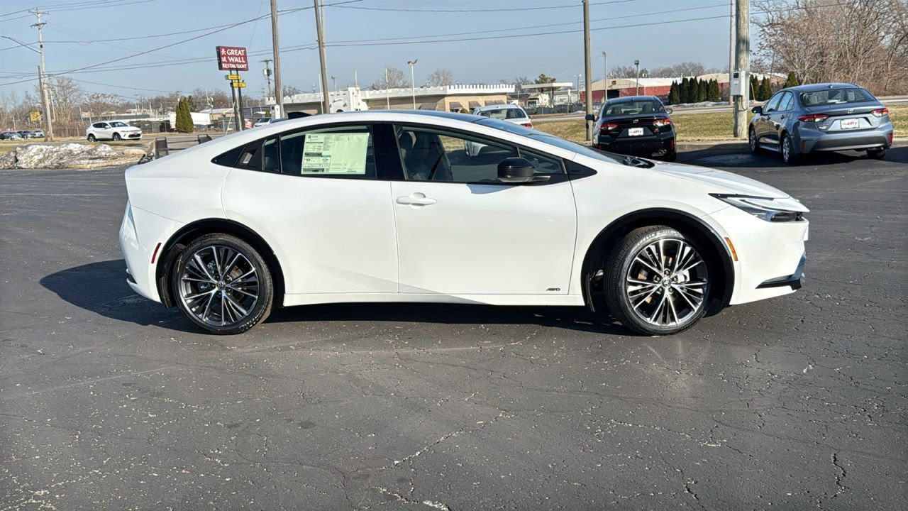 New 2026 Toyota Prius XLE image 8