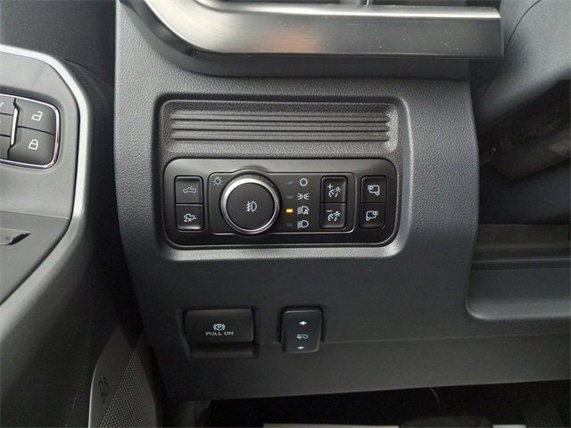 New 2026 Ford F350 Lariat image 24