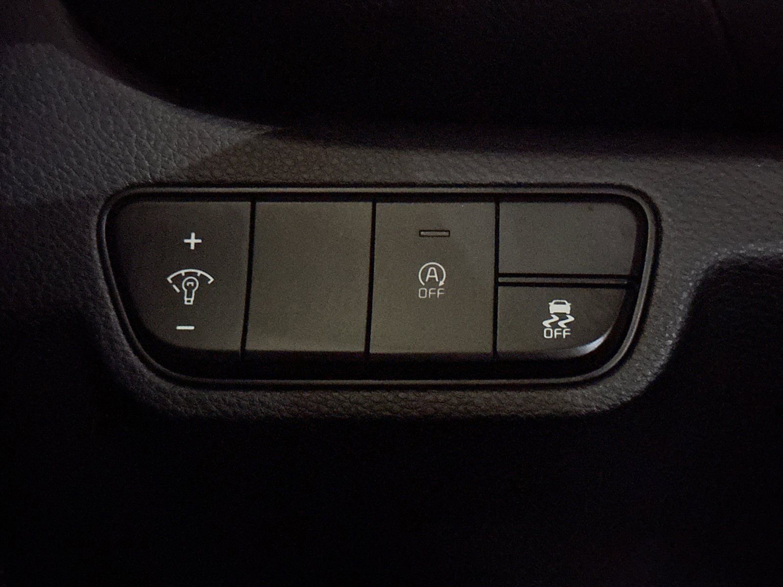 Certified 2026 Kia Seltos EX w/ EX Sunroof Package image 35