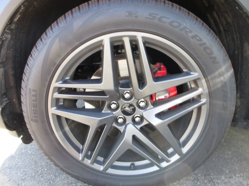 Used 2026 Ford Explorer ST-Line w/ ST-Line Street Pack RWD image 5
