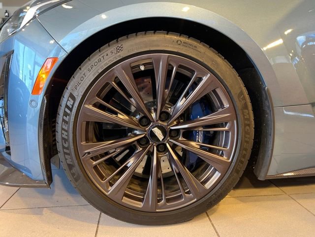 Used 2024 Cadillac CT5 V Blackwing w/ Carbon Fiber Package 2 RWD image 11