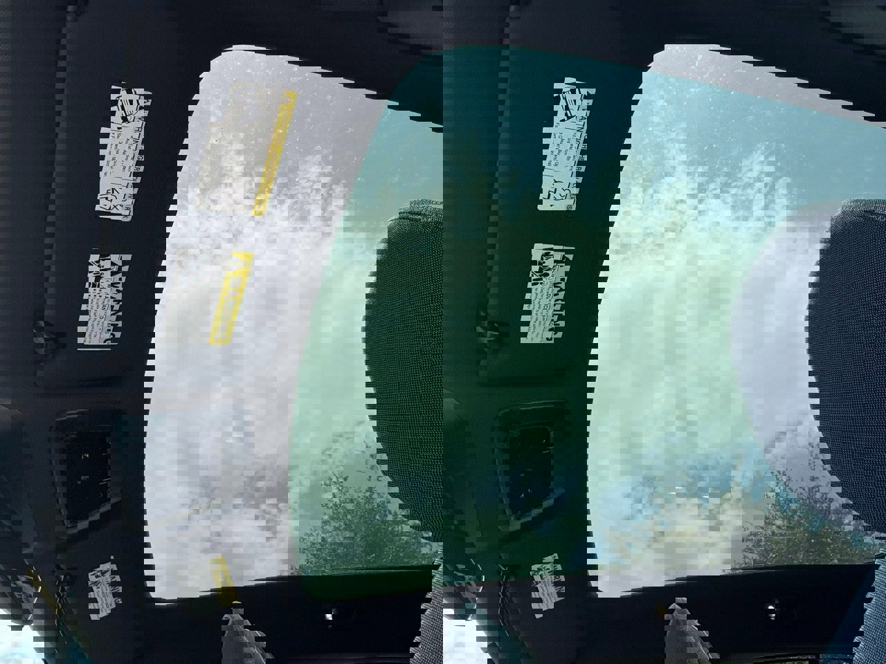 New 2025 Volvo EX30 Plus w/ Protection Package Premier image 18