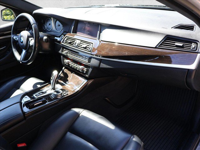 Used 2015 BMW 535i Sedan RWD image 25
