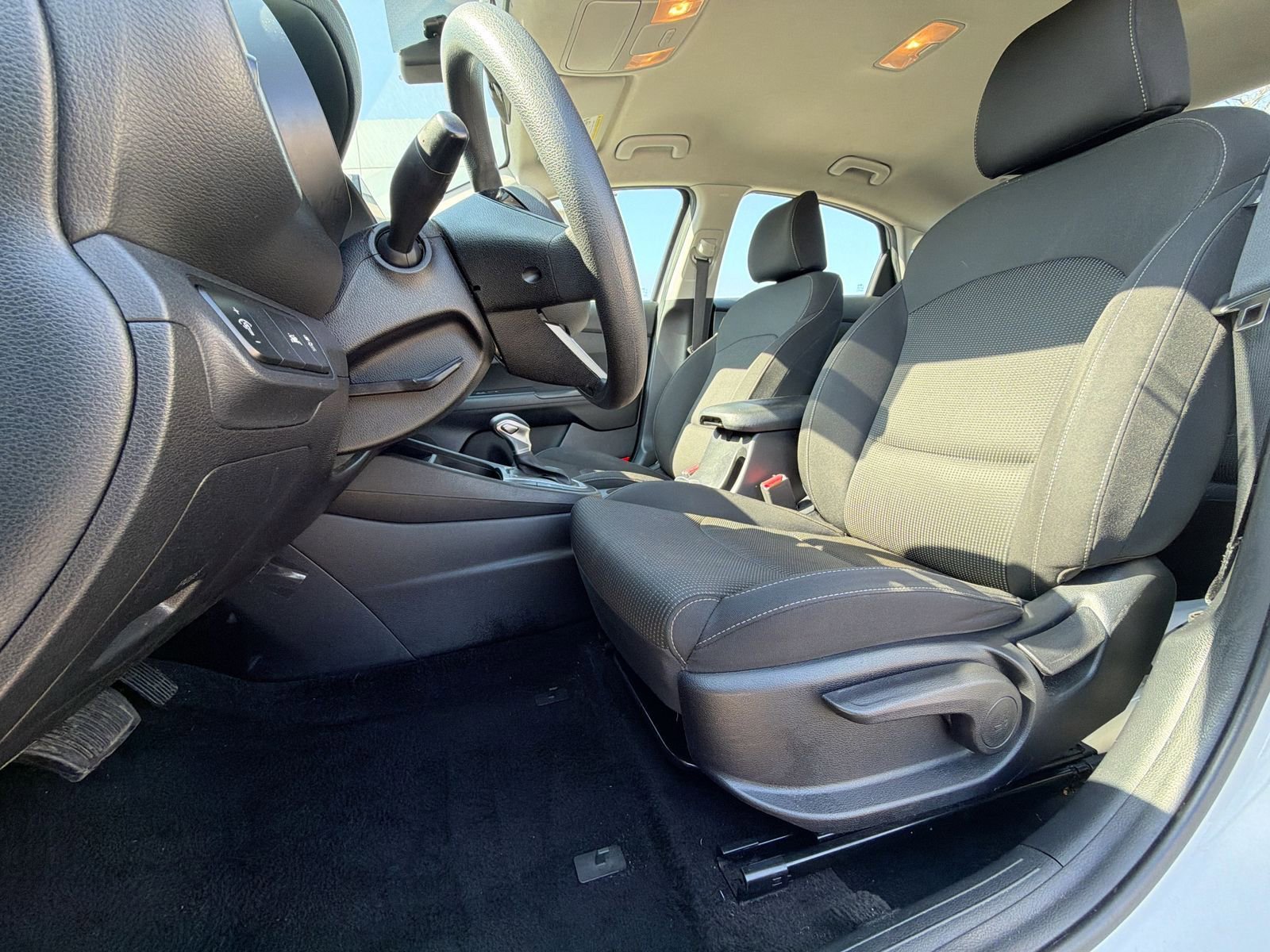 Used 2019 Kia Forte LXS image 18