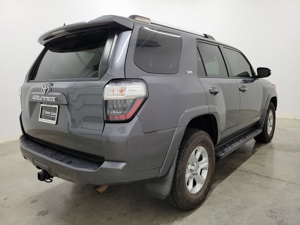 Used 2020 Toyota 4Runner SR5 Premium image 5