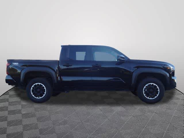 Used 2024 Toyota Tacoma TRD Off-Road AWD/4WD image 4