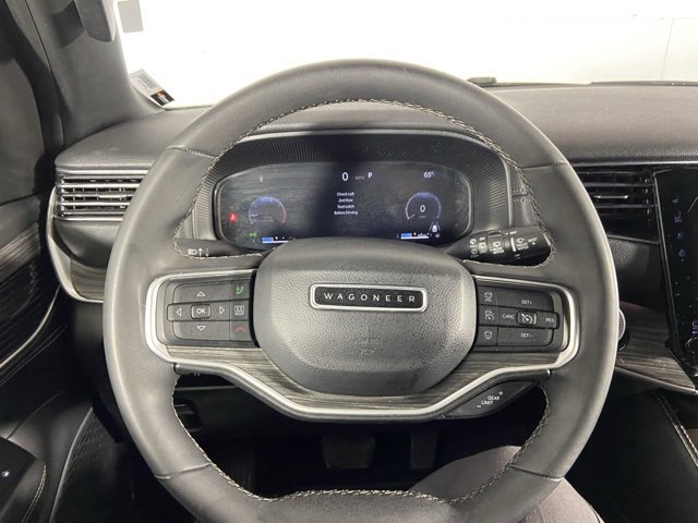 Used 2024 Jeep Wagoneer Series II w/ Flexible Seating Group image 20