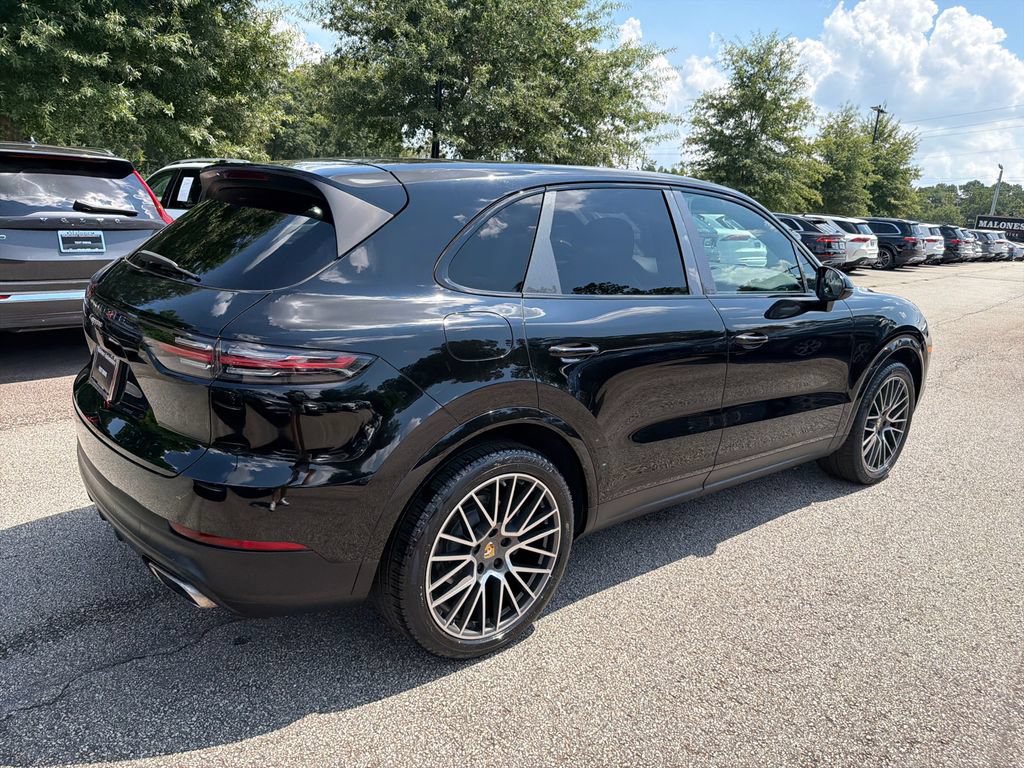 Used 2020 Porsche Cayenne AWD/4WD image 7