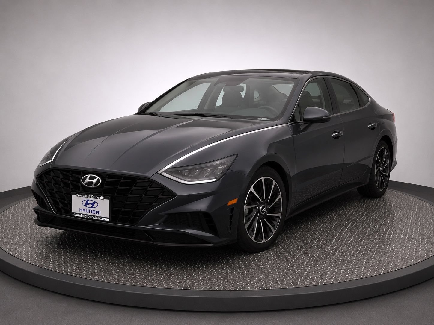 Used 2021 Hyundai Sonata Limited w/ Preferred Accessory Package FWD image 1