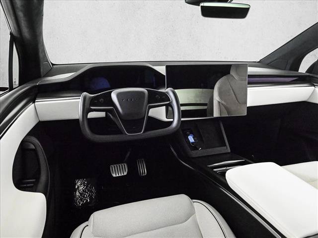 Used 2023 Tesla Model X Plaid AWD/4WD image 26