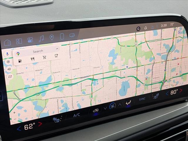 New 2025 Chevrolet Traverse LT w/ Enhanced Driving Package FWD image 12