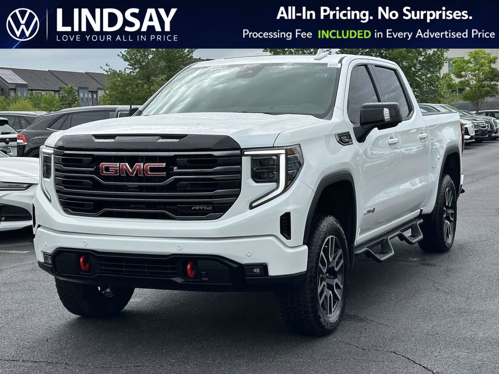 Used 2025 GMC Sierra 1500 AT4 w/ AT4 Premium Package AWD/4WD image 4