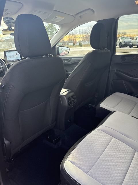New 2026 Ford Escape Active w/ Cold Weather Package AWD/4WD image 31