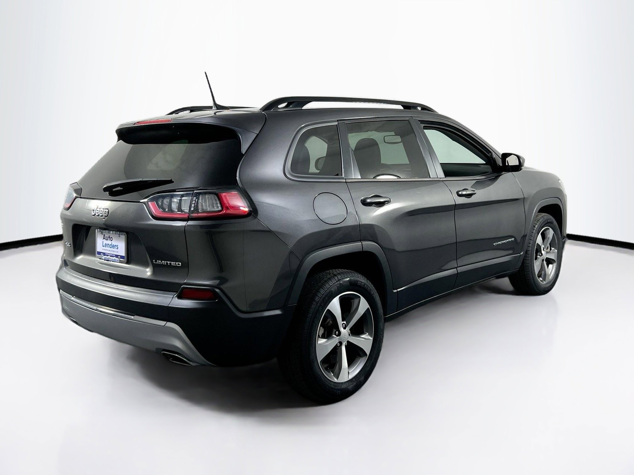 Used 2022 Jeep Cherokee Limited AWD/4WD image 5