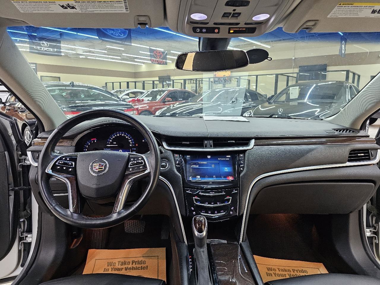 Used 2014 Cadillac XTS Luxury image 26