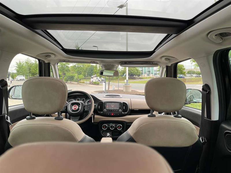 Used 2014 FIAT 500L Lounge FWD image 29